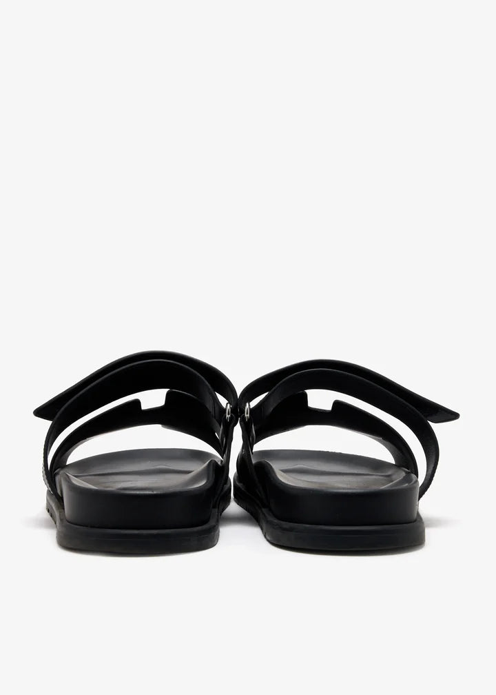 Chypre Sandals in black leather